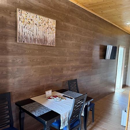 Olive Oasis Studio Berat Bagian luar foto