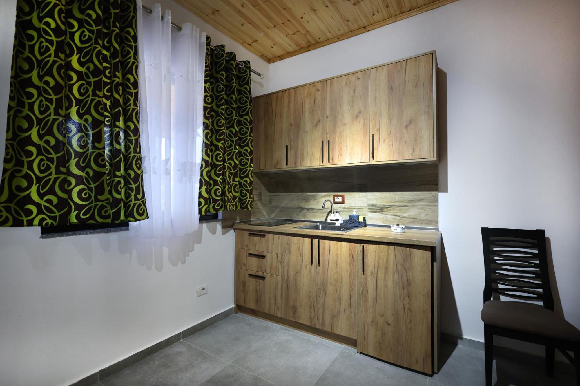 Olive Oasis Studio Berat Bagian luar foto