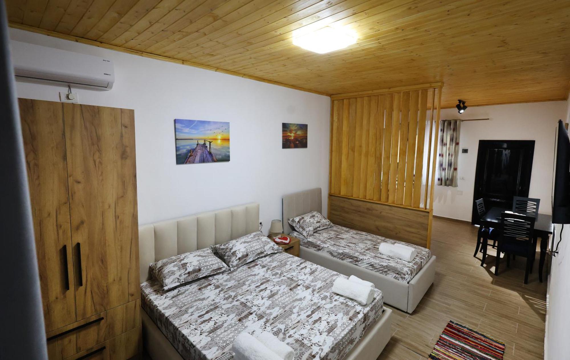 Olive Oasis Studio Berat Bagian luar foto