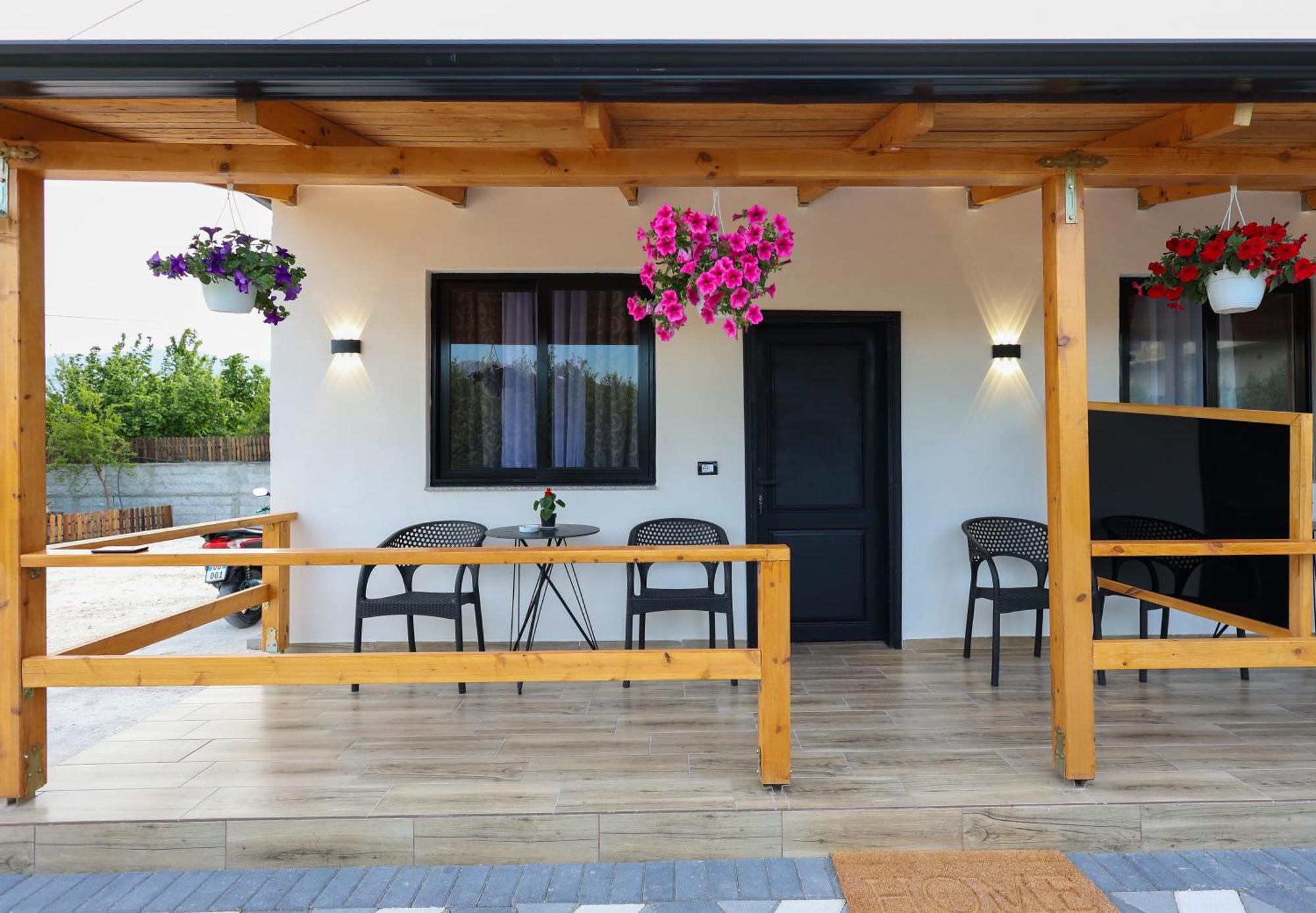 Olive Oasis Studio Berat Bagian luar foto