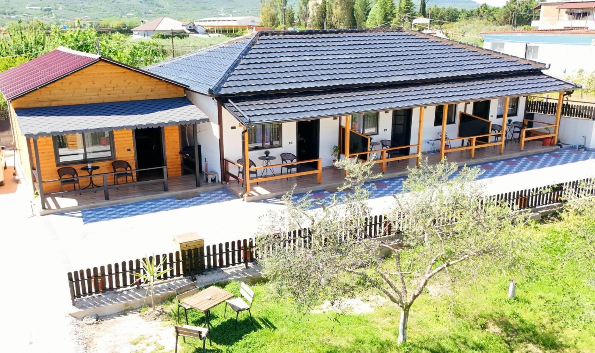 Olive Oasis Studio Berat Bagian luar foto